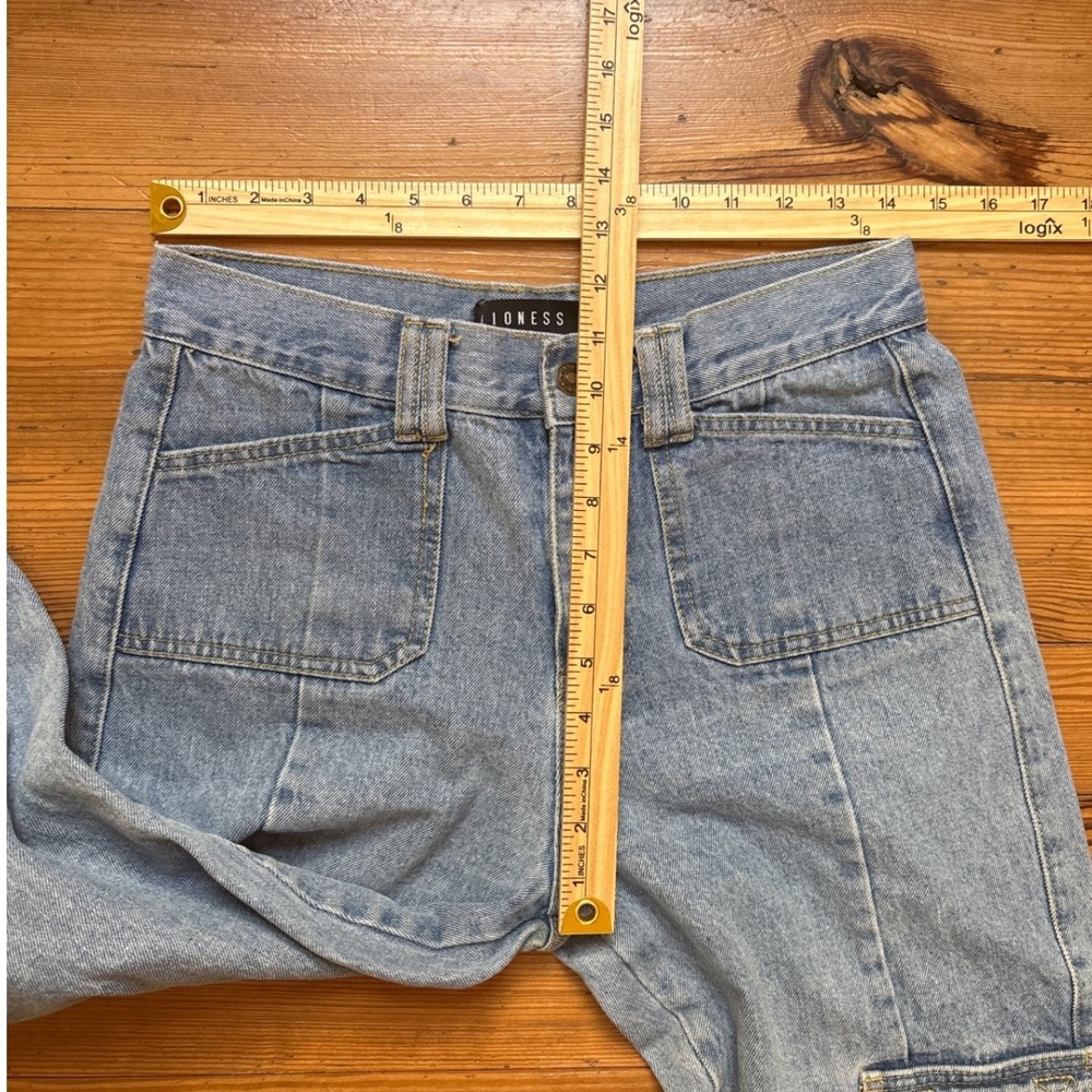 Lioness Cargo Jeans Women Light Blue Excellent High Rise Straight Leg SIZE M - Picture 6 of 8